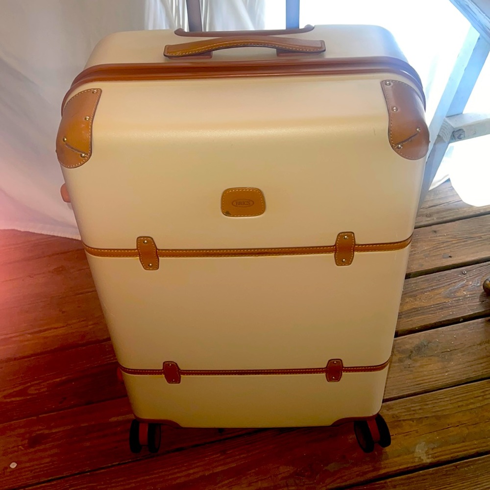 BRICS Bellagio 27” Spinner Luggage